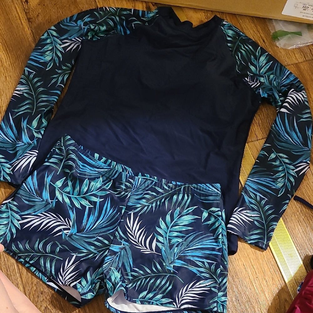 Tropical Leaf Print Long Sleeve Bikini Set